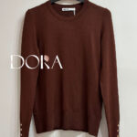 بافت یقه گرد قهوه ای